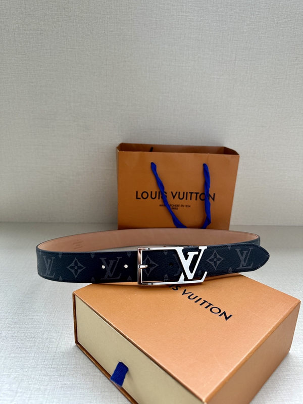 激安ルイヴィトンベルト正面デザイン